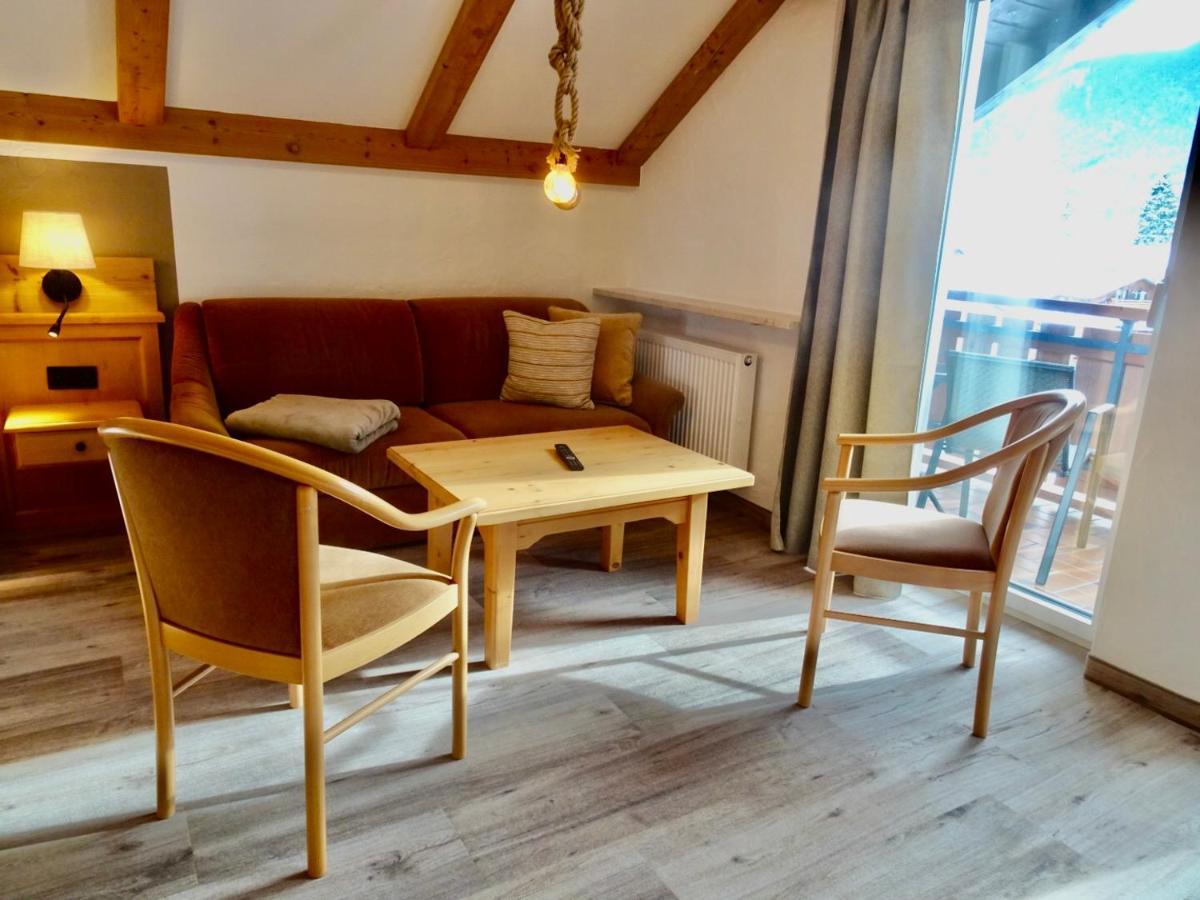 Hotel-Garni Kalkbrennerhof Пфронтен Екстериор снимка