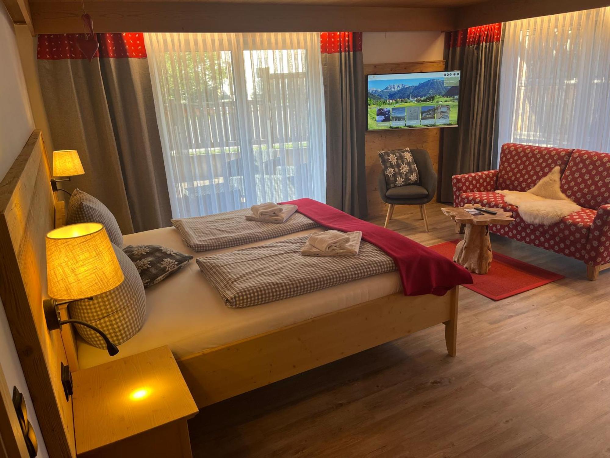 Hotel-Garni Kalkbrennerhof Пфронтен Екстериор снимка