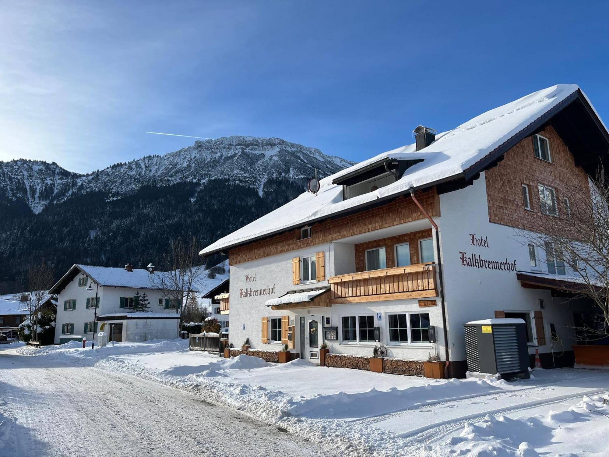 Hotel-Garni Kalkbrennerhof Пфронтен Екстериор снимка